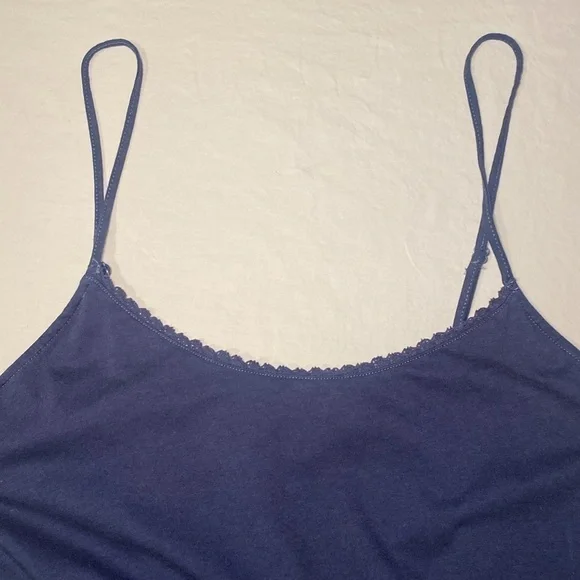 American Eagle Outfitters Women's Navy Romper with Lace Trim Size Large NWOT - Picture 3 of 10